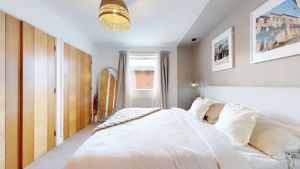 Photo 21- click for photo gallery